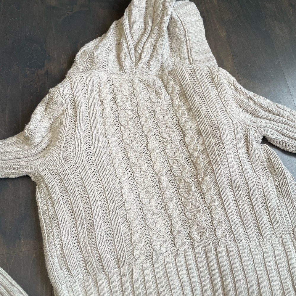 Y2K Aeropostale Women's Cable Knit Sweater size medium - Picture 9 of 12